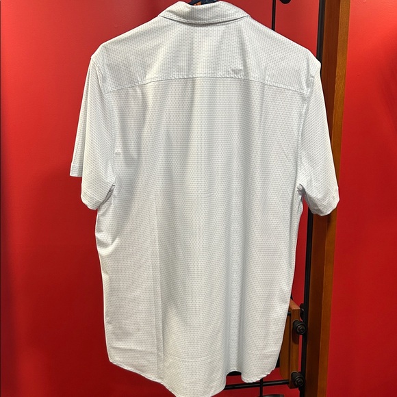Hawker Rye Men's White Short Sleeve Button Down - Picture 5 of 6